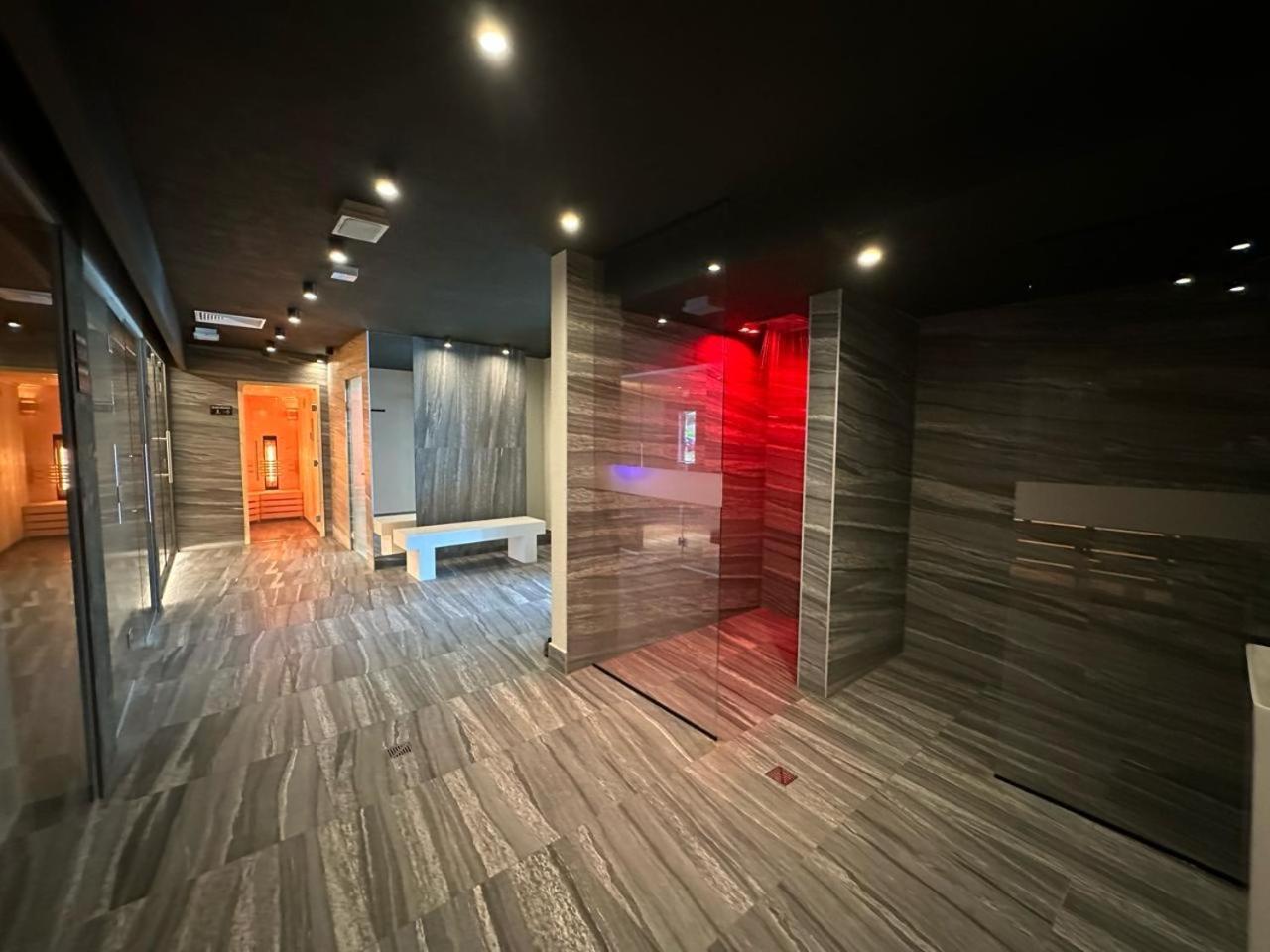 Baltic Comfort Spa Apartment With Free Pool, Saunas & Fitness - Kasprowicza 20 Kołobrzeg Exteriör bild